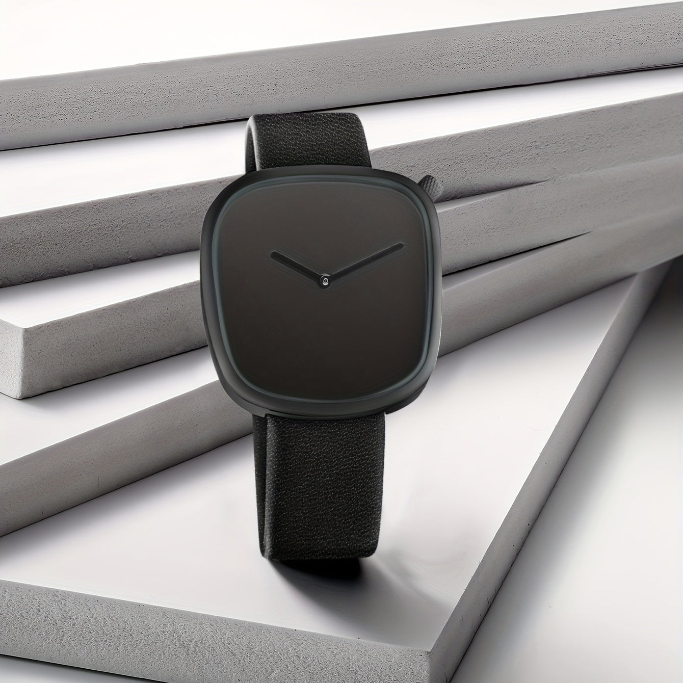 The Minimalist Square Classic