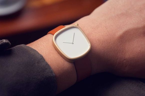 The Minimalist Square Classic